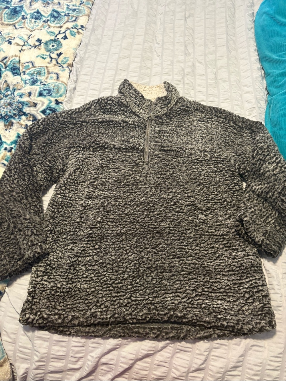 Altar’d State Women’s Sherpa jacket